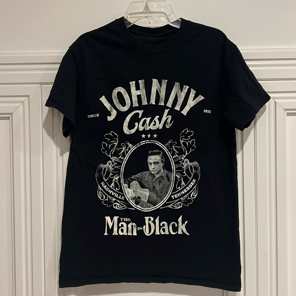 Johnny Cash The Man in Black Tee Black Short Sleeve Size Small
